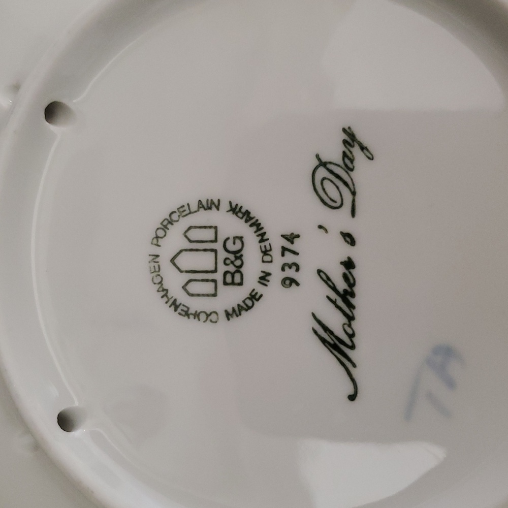 Bing & Grondahl Mother's Day 1974 Decorative Plate Vintage Polar Bears - Picture 3 of 4